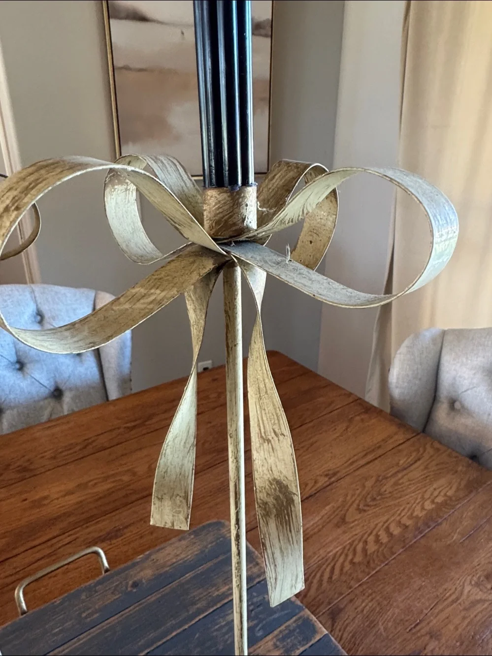 Metal Bow Candlestick Holder gold metallic